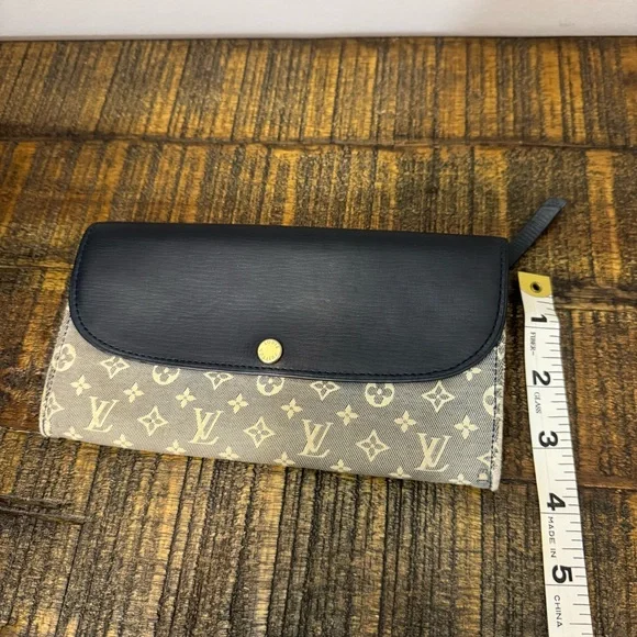 Louis Vuitton Monogram Idylle Portefeuille Sarah Long Wallet Black - Picture 13 of 13